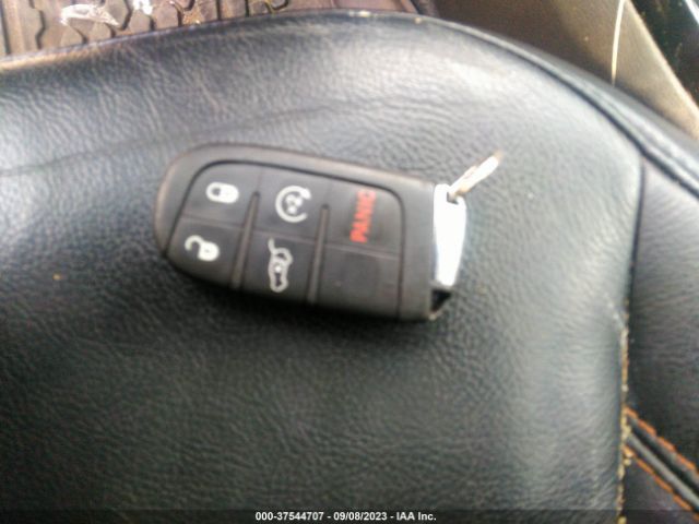 3C4NJDCB7JT114444 Jeep Compass Limited