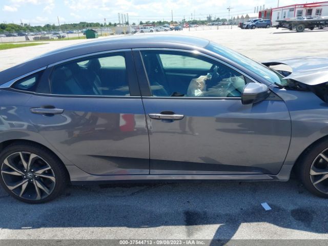 2HGFC2F87KH582544 Honda Civic Sedan Sport