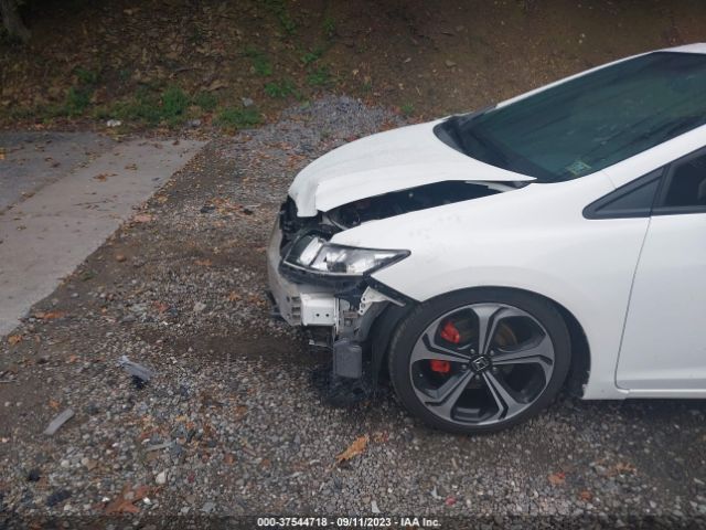 2HGFB6E52FH710101 Honda Civic Sedan Si