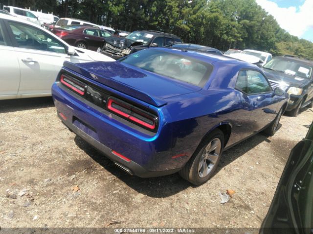 2C3CDZAG8NH144064 Dodge Challenger Sxt