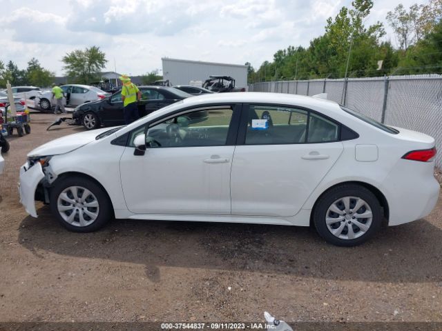 JTDEPMAE7N3017418 Toyota COROLLA LE