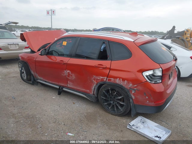 BMW X1 Xdrive28i 2014 WBAVL1C51EVY15888 Image 3