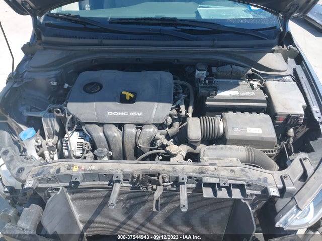 2018 HYUNDAI ELANTRA SEL VIN: 5NPD84LF7JH383330
