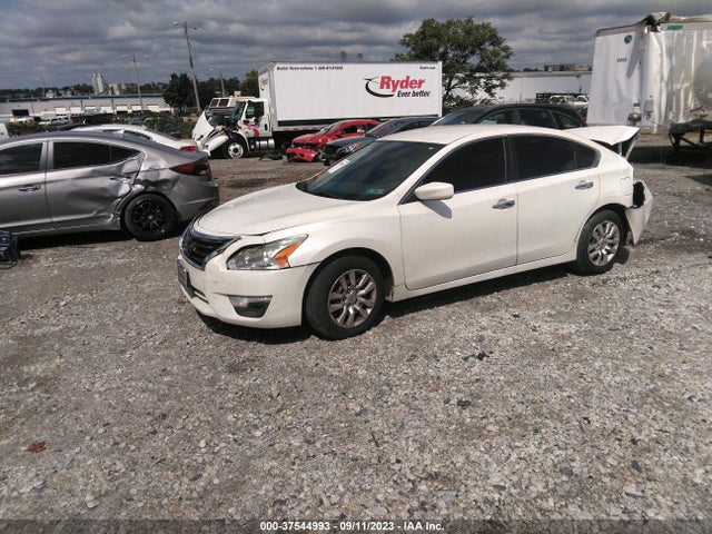 Nissan Altima 2.5 S 2015 1N4AL3APXFC457369 Image 2