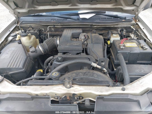 2005 GMC CANYON SLE Z71 VIN: 1GTDS196558180741