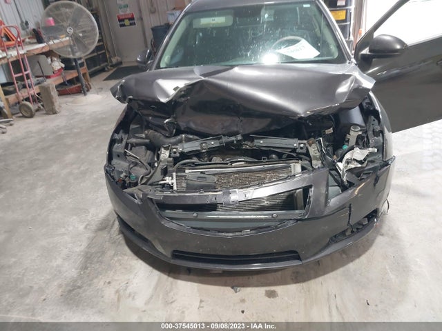 Chevrolet Cruze 1lt 2014 1G1PC5SB1E7140003 Image 6