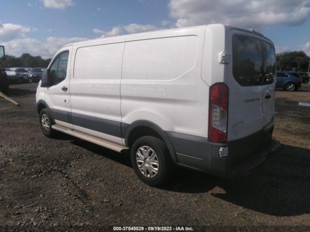 1FTNR1ZMXFKB02779 Ford TRANSIT CARGO VAN
