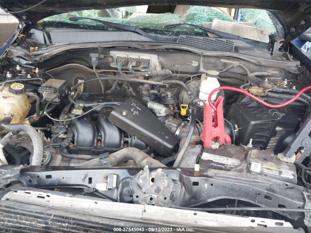 2008 FORD ESCAPE XLT VIN: 1FMCU93158KA80157