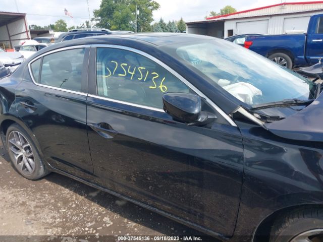 19UDE2F74KA009902 Acura Ilx Pkg