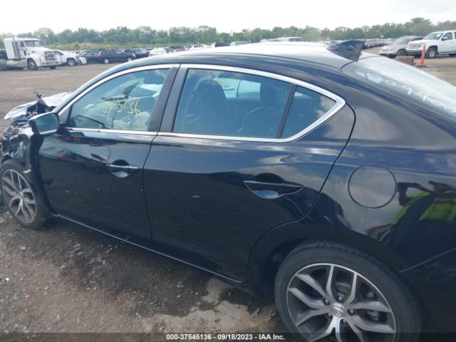 19UDE2F74KA009902 Acura Ilx Pkg