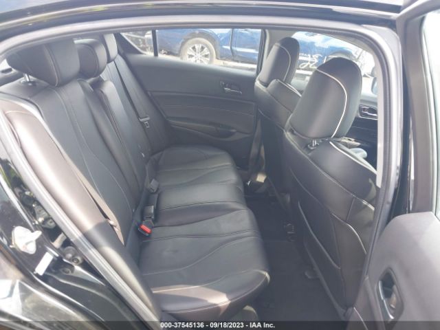 19UDE2F74KA009902 Acura Ilx Pkg
