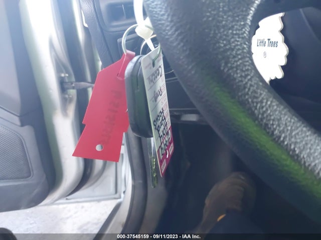 2014 FORD FOCUS SE VIN: 1FADP3K25EL198485