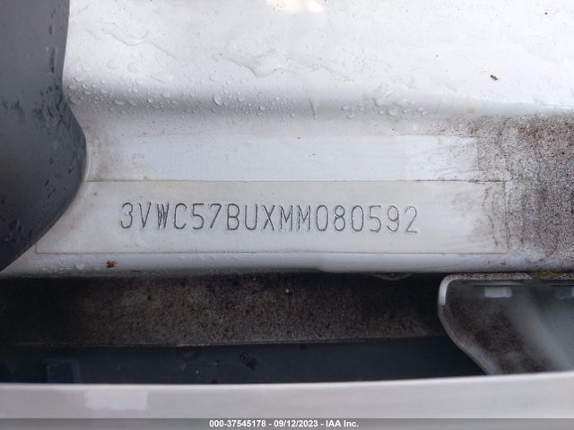 3VWC57BUXMM080592 Volkswagen Jetta S/se/r-line