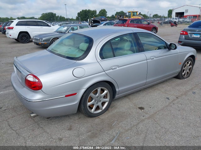 2006 JAGUAR S-TYPE 4.2 VIN: SAJWA01B66HN54355