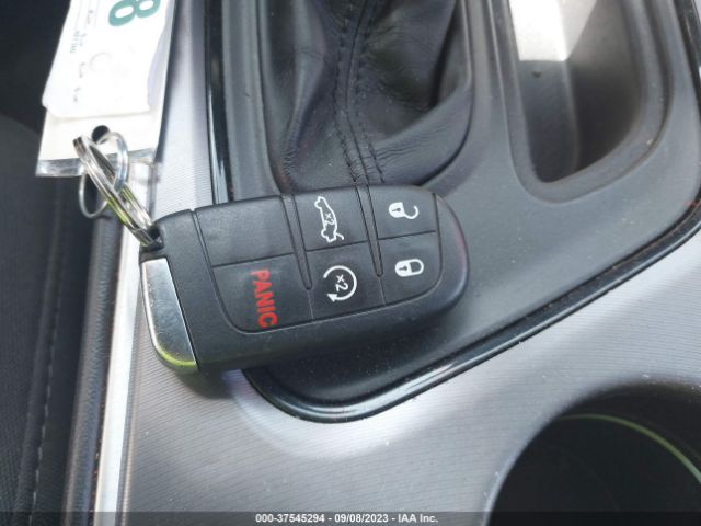 2019 DODGE CHALLENGER 2C3CDZAG5KH548628 Photo 10