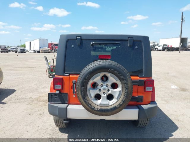 1C4BJWEG0FL673876 Jeep Wrangler Unlimited Sahara