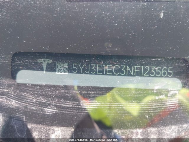 5YJ3E1EC3NF123565 Tesla Model 3 Performance