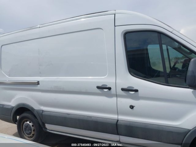 1FTYE1CM9HKA01320 Ford TRANSIT VAN