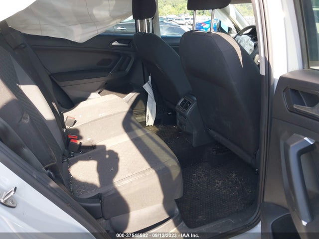 3VV0B7AX3JM095054 Volkswagen TIGUAN S