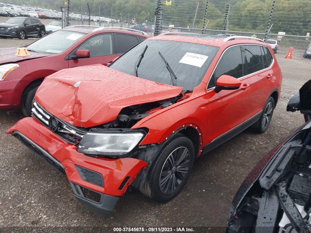 3VV2B7AX7JM002318 Volkswagen Tiguan Sel/se