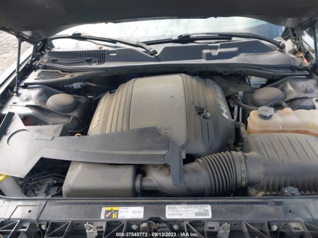 2C3CDZAT0FH770528 Dodge Challenger R/t