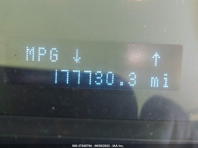 2008 FORD ESCAPE XLT VIN: 1FMCU93158KA30486