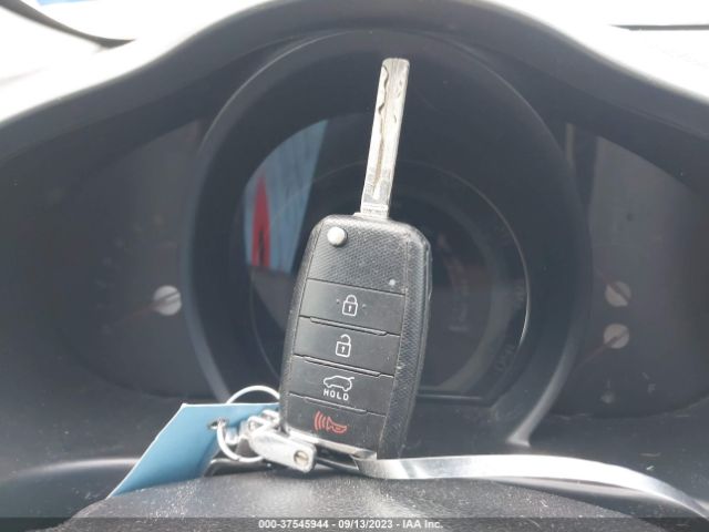 KNDPB3AC8F7677283 KIA Sportage Lx