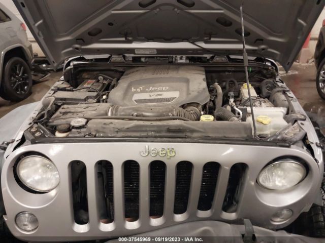 1C4BJWDG5EL251425 Jeep Wrangler Unlimited Sport