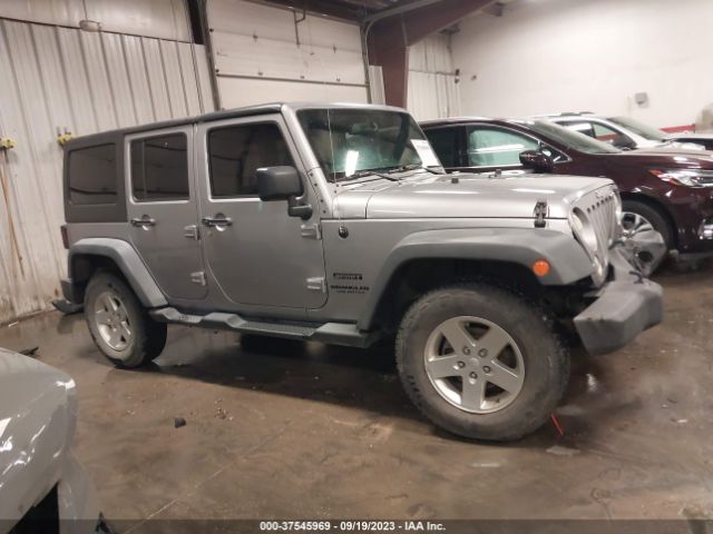 1C4BJWDG5EL251425 Jeep Wrangler Unlimited Sport