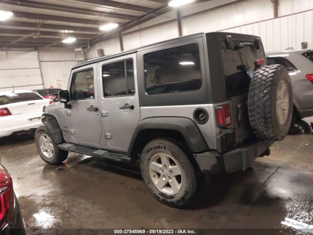 1C4BJWDG5EL251425 Jeep Wrangler Unlimited Sport
