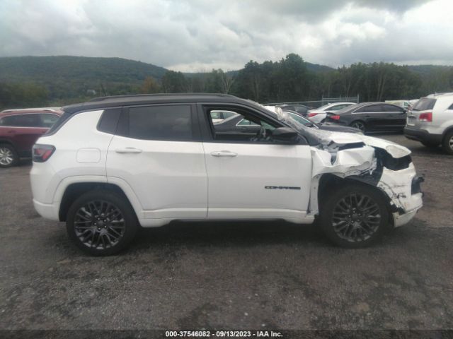 3C4NJDCB4NT115735 Jeep Compass High Altitude