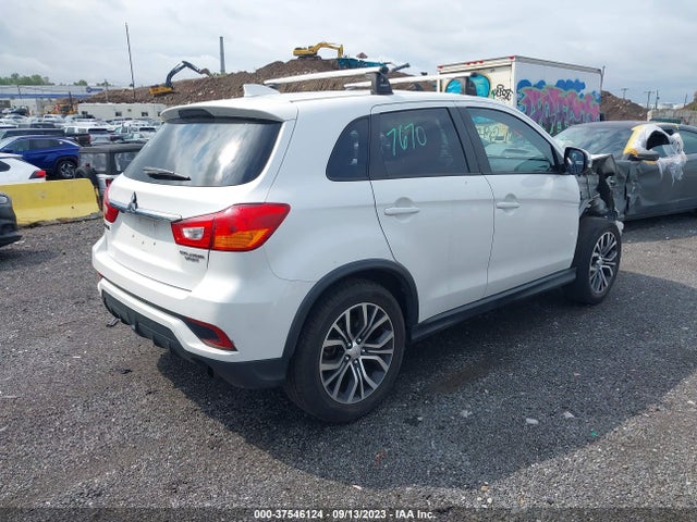 JA4AP3AU1JU023438 Mitsubishi Outlander Sport 2.0