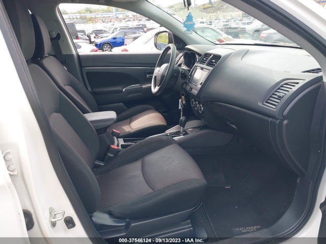 JA4AP3AU1JU023438 Mitsubishi Outlander Sport 2.0