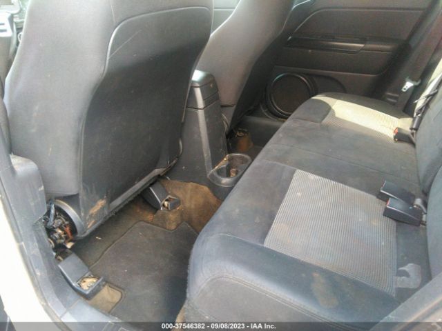 1C4NJCBA4GD748876 Jeep Compass Sport