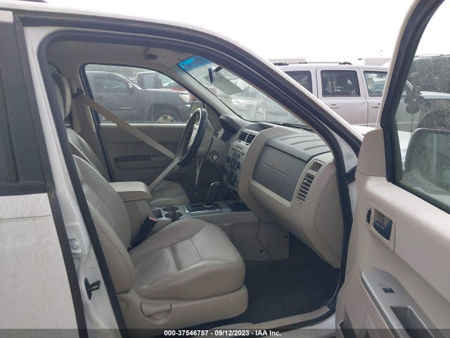 2008 FORD ESCAPE HYBRID VIN: 1FMCU49H48KC63606