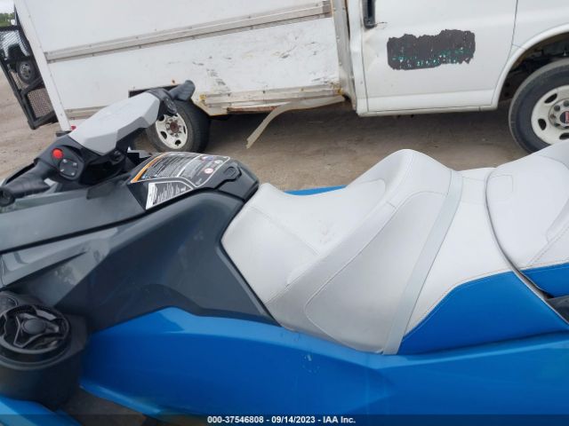 2020 SEADOO SEADOO GTX YDV30124L920      Photo 4