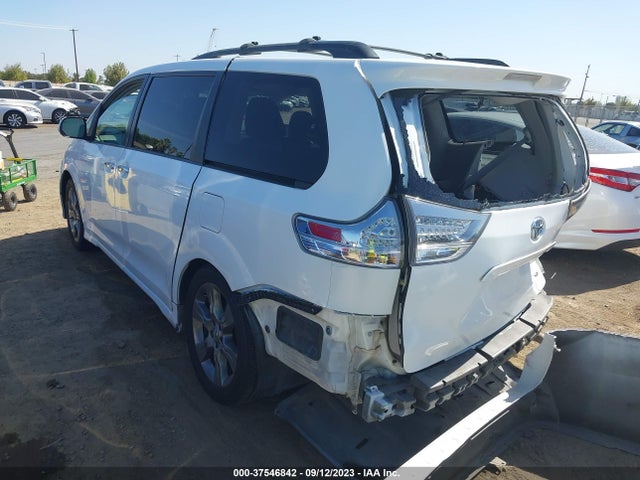 Toyota SIENNA SE 2014 5TDXK3DC5ES499624 Image 3
