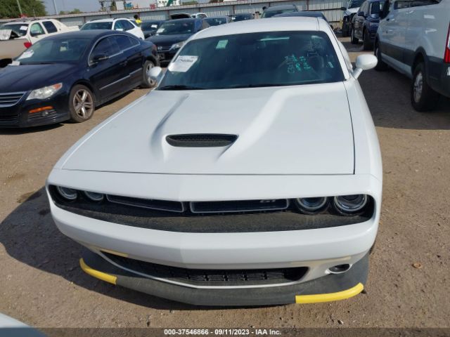 2C3CDZKG4NH215808 Dodge Challenger Gt