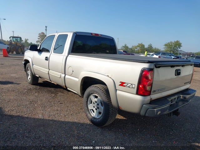 2005 CHEVROLET SILVERADO 1500 Z71 VIN: 1GCEK19B85E299631