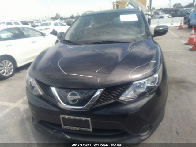 JN1BJ1CP7JW185380 Nissan Rogue Sport Sv
