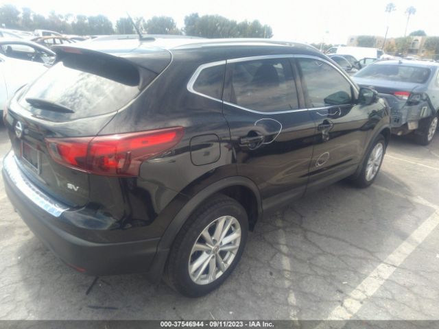 JN1BJ1CP7JW185380 Nissan Rogue Sport Sv