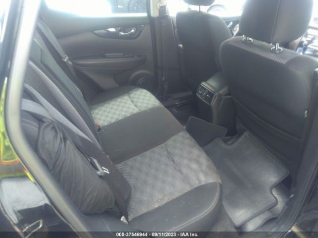 JN1BJ1CP7JW185380 Nissan Rogue Sport Sv