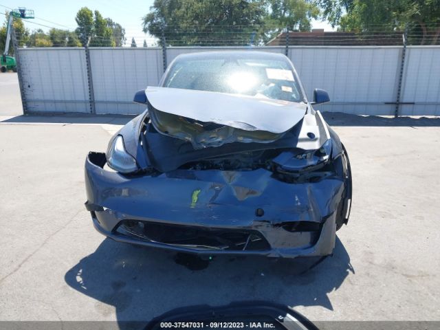 7SAYGDEE0PF852163 Tesla Model Y Long Range