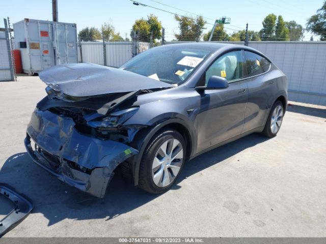 7SAYGDEE0PF852163 Tesla Model Y Long Range