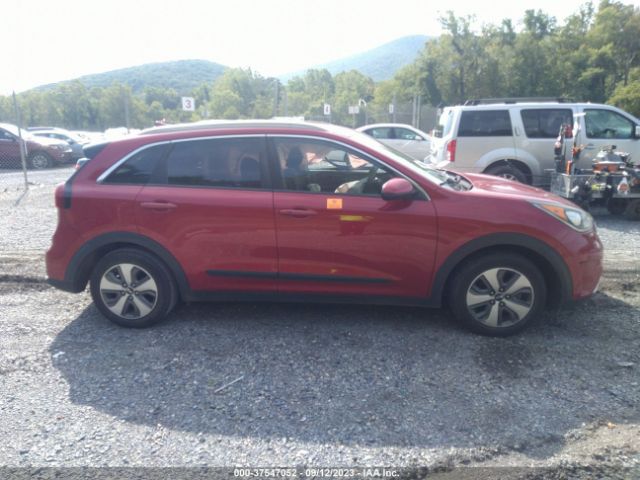 KNDCB3LC7K5292993 KIA NIRO LX