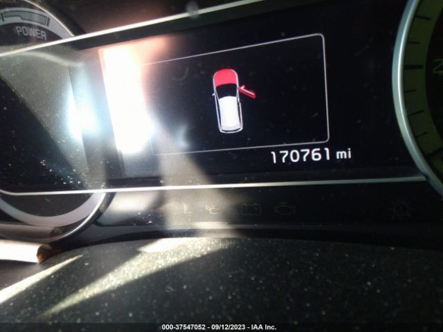 KNDCB3LC7K5292993 KIA NIRO LX