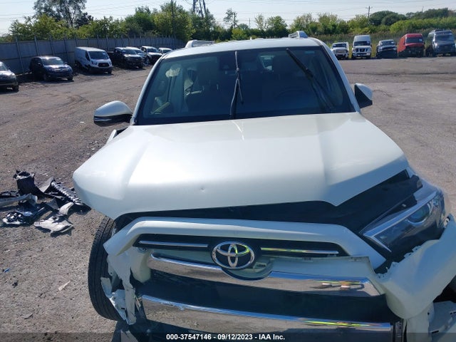 Toyota 4runner Limited 2021 JTEKU5JR2M5888469 Image 10