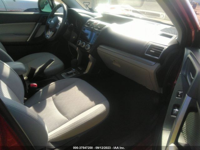 JF2SJAEC9HH592866 Subaru Forester Premium