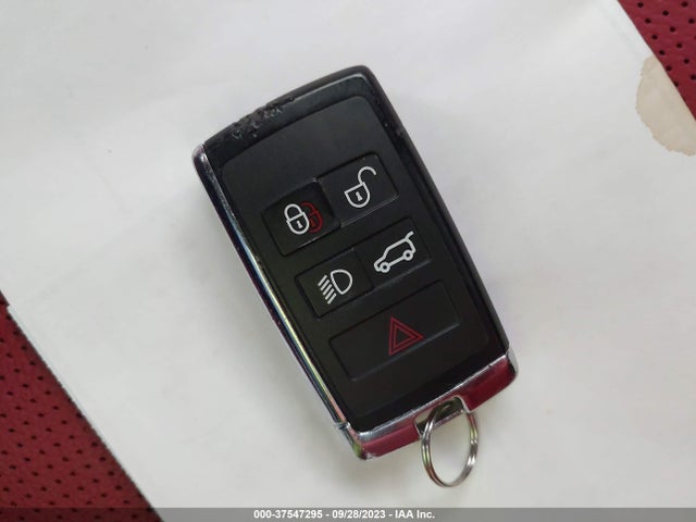 2021 JAGUAR F-PACE SADCT2FUXMA676339 Photo 10