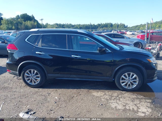 2017 NISSAN ROGUE SV VIN: KNMAT2MV7HP577723